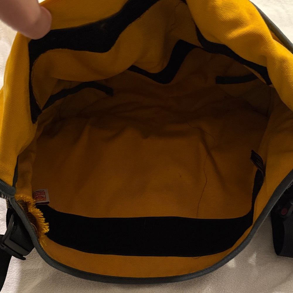 Rigshaw Gray Herringbone Messenger Bag with Yellow Interior - Picture 3 of 6